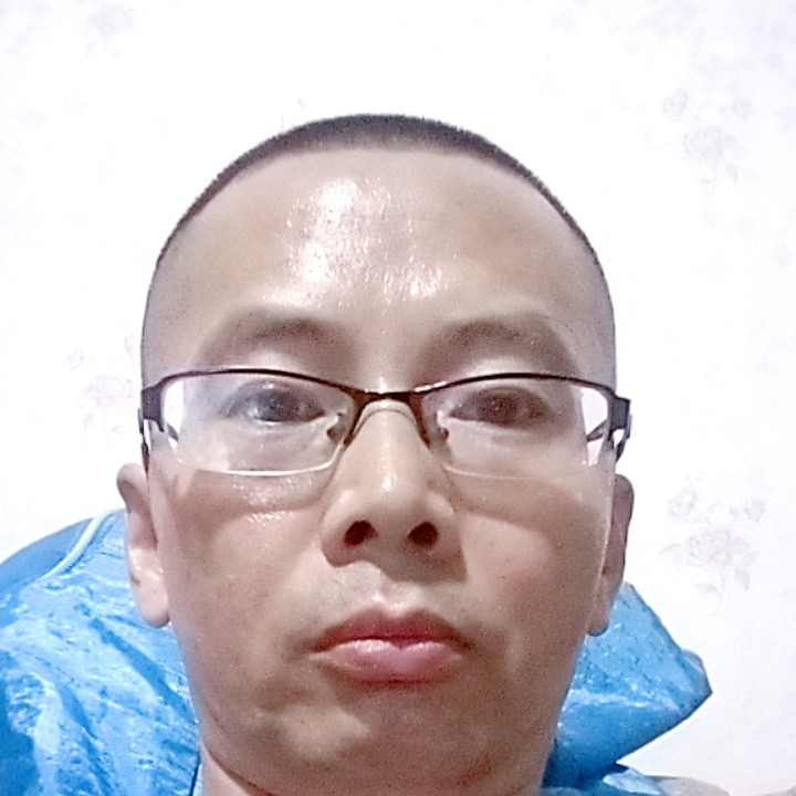 喜悦爱恋草莓的照片
