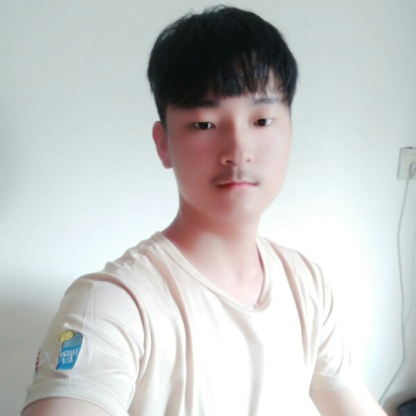 随机而动。的照片