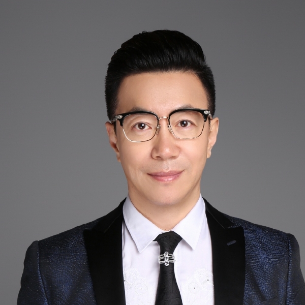 乐曲踢刻苦的照片