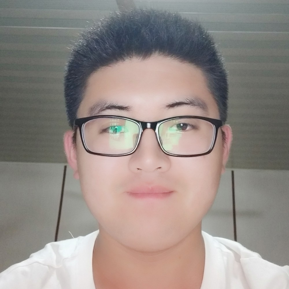 比洛的照片
