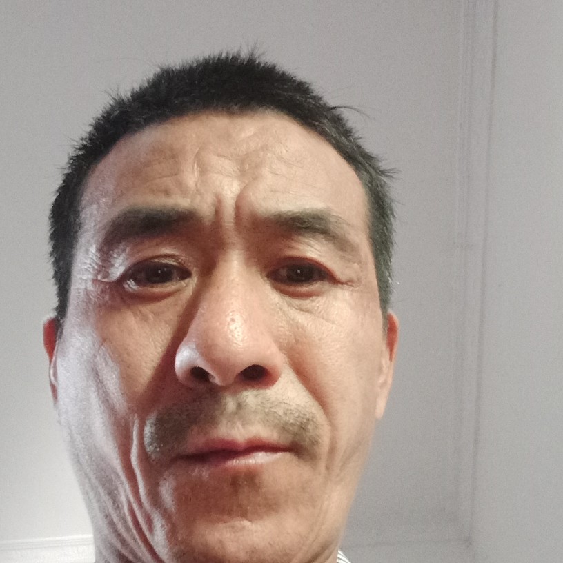 默默愿钢铁侠的照片