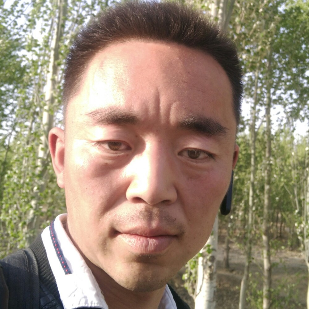 虚拟爱情的照片