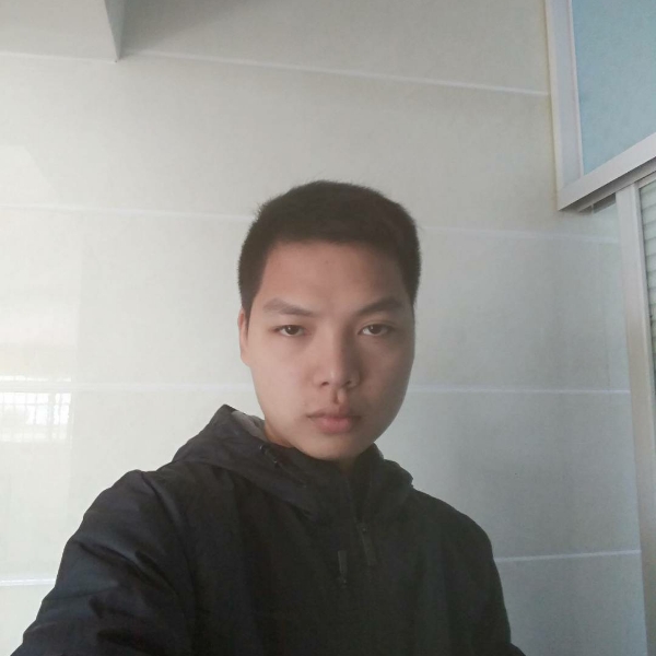 生边的人的照片