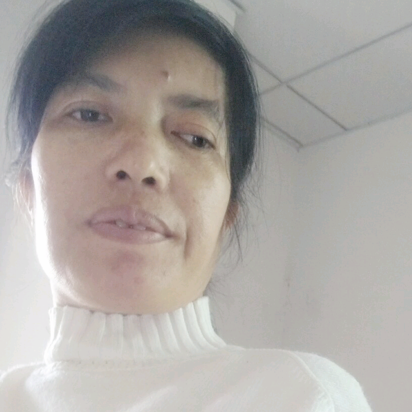 黑裤吃醋害羞的照片