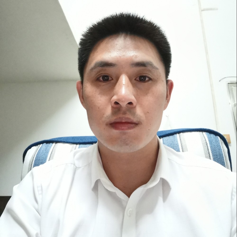 四海飞扬的照片