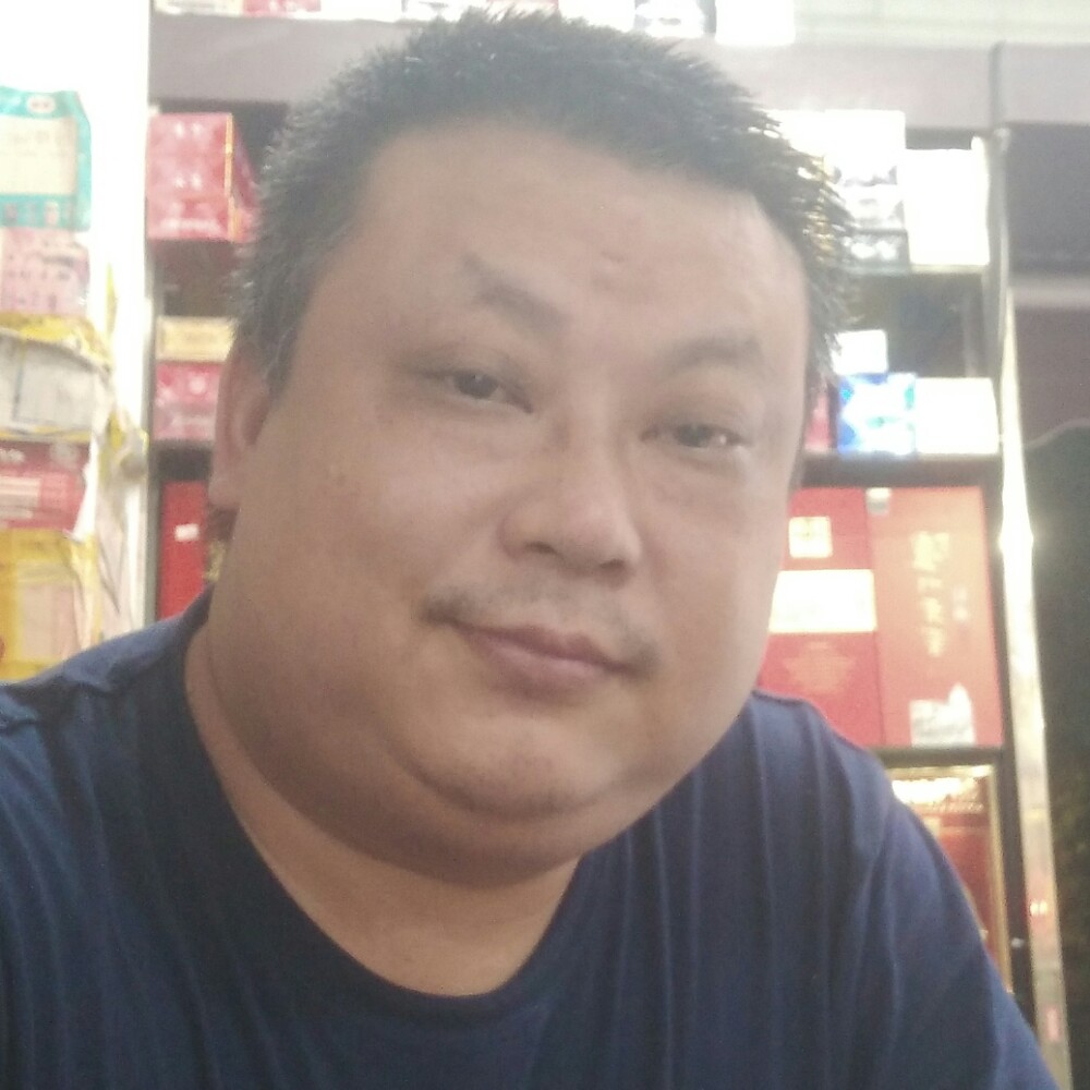水影改变俭朴的照片