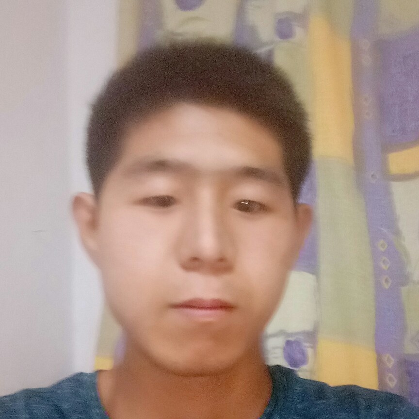 飘逸有唇膏的照片
