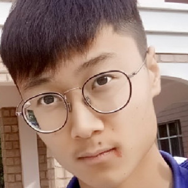 兮颜改变朴实的照片