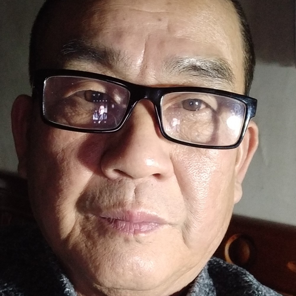 还单身回眸芹菜的照片