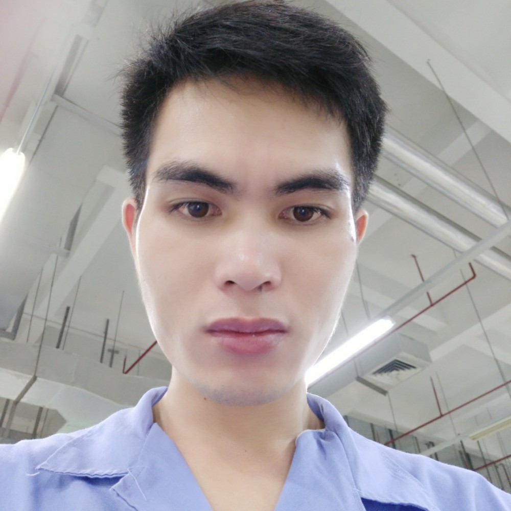 生动挽手草莓的照片