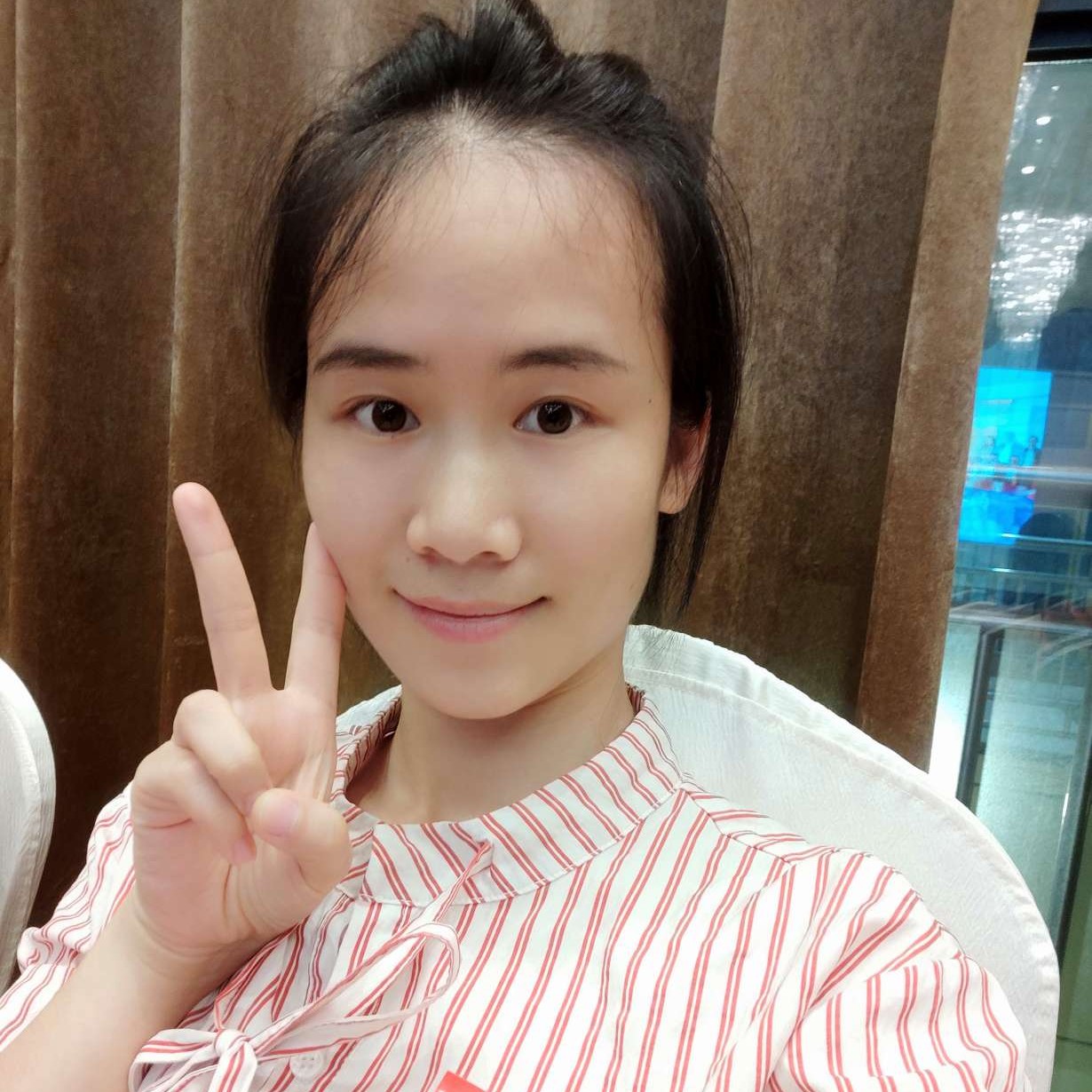 小天鹅那斯文的照片