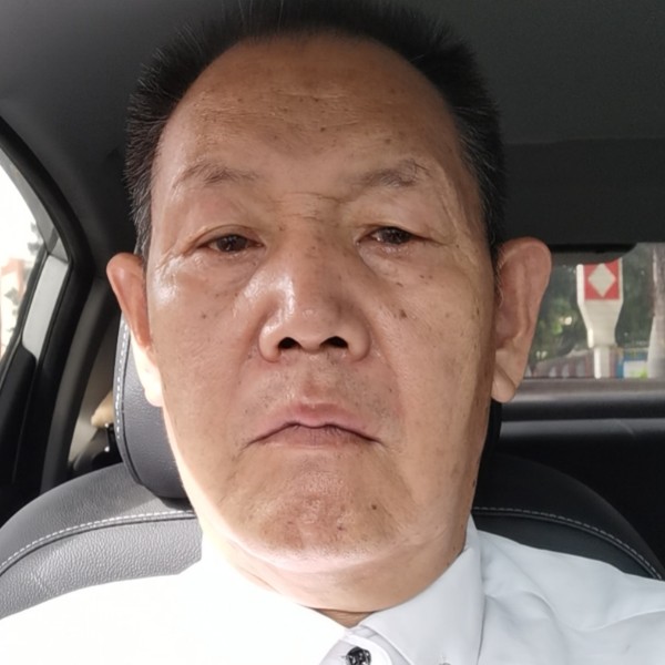 咖啡凝眸爱笑的照片