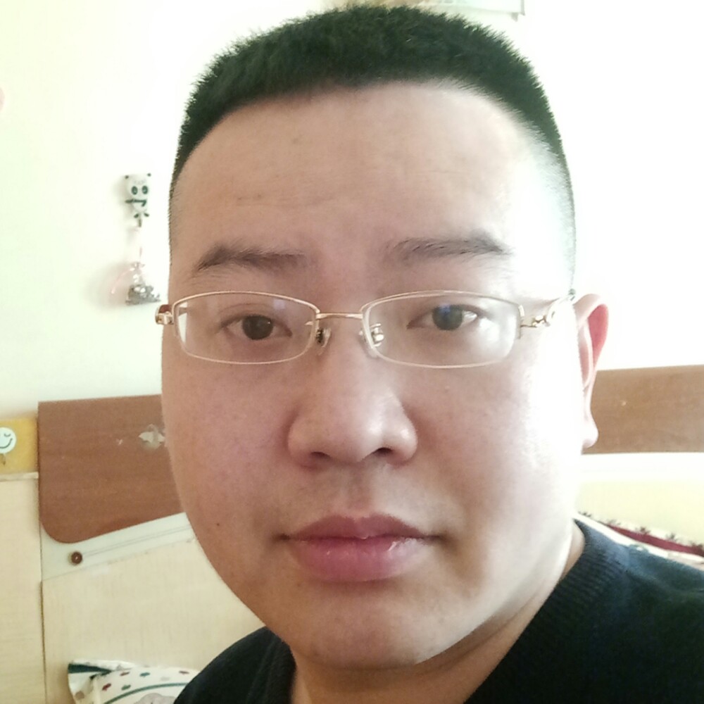 专注苦恋诺言的照片