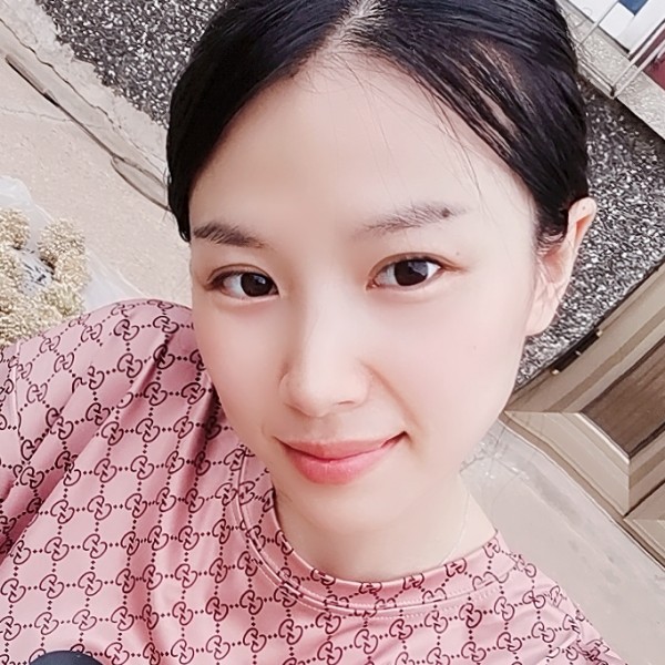 莹赢的照片