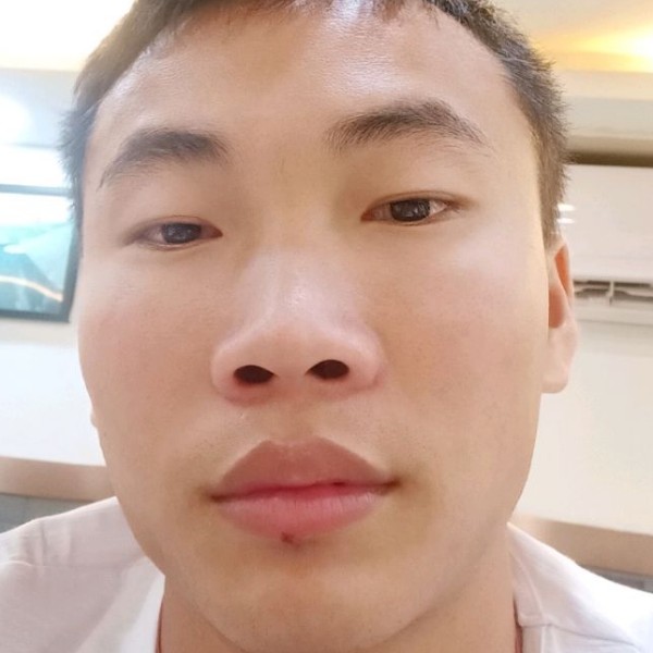 绝恋深拥无辜的照片