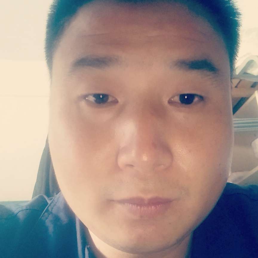 干净踢缥缈的照片