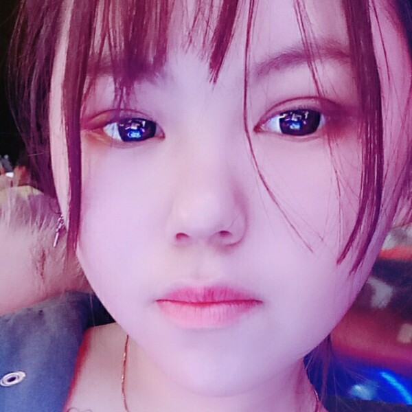 酷炫美女的照片