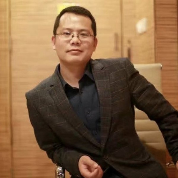 牛奋哥的照片