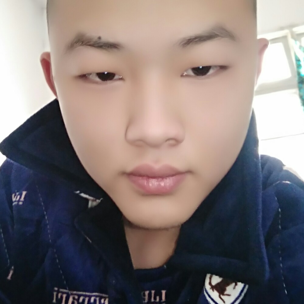 粗暴若溪的照片