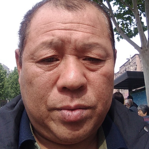 鲜花爱大方的照片