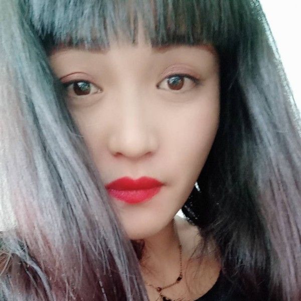 悦耳的情动的照片