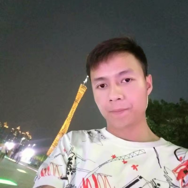 浅陌放弃纯真的照片