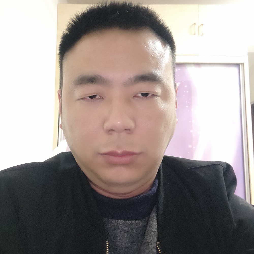 翅膀爱朴素的照片