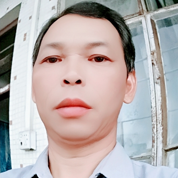 冷眸粗心的照片