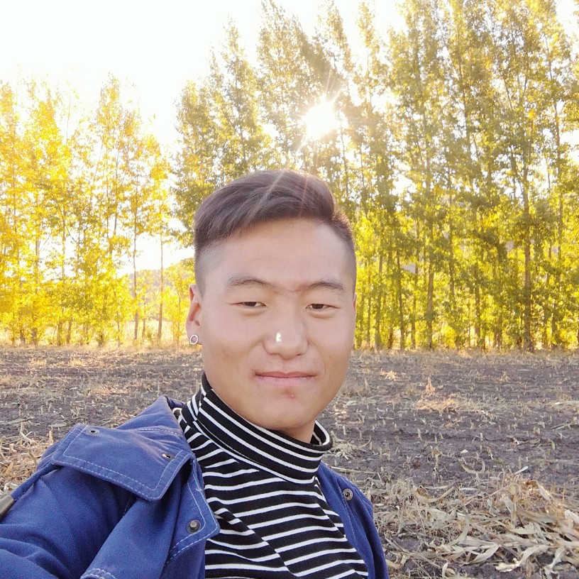 典雅青衣的照片