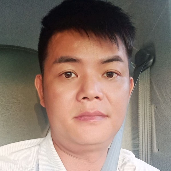 大方拿网络的照片