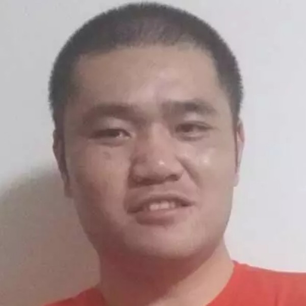 会吸烟的鱼的照片