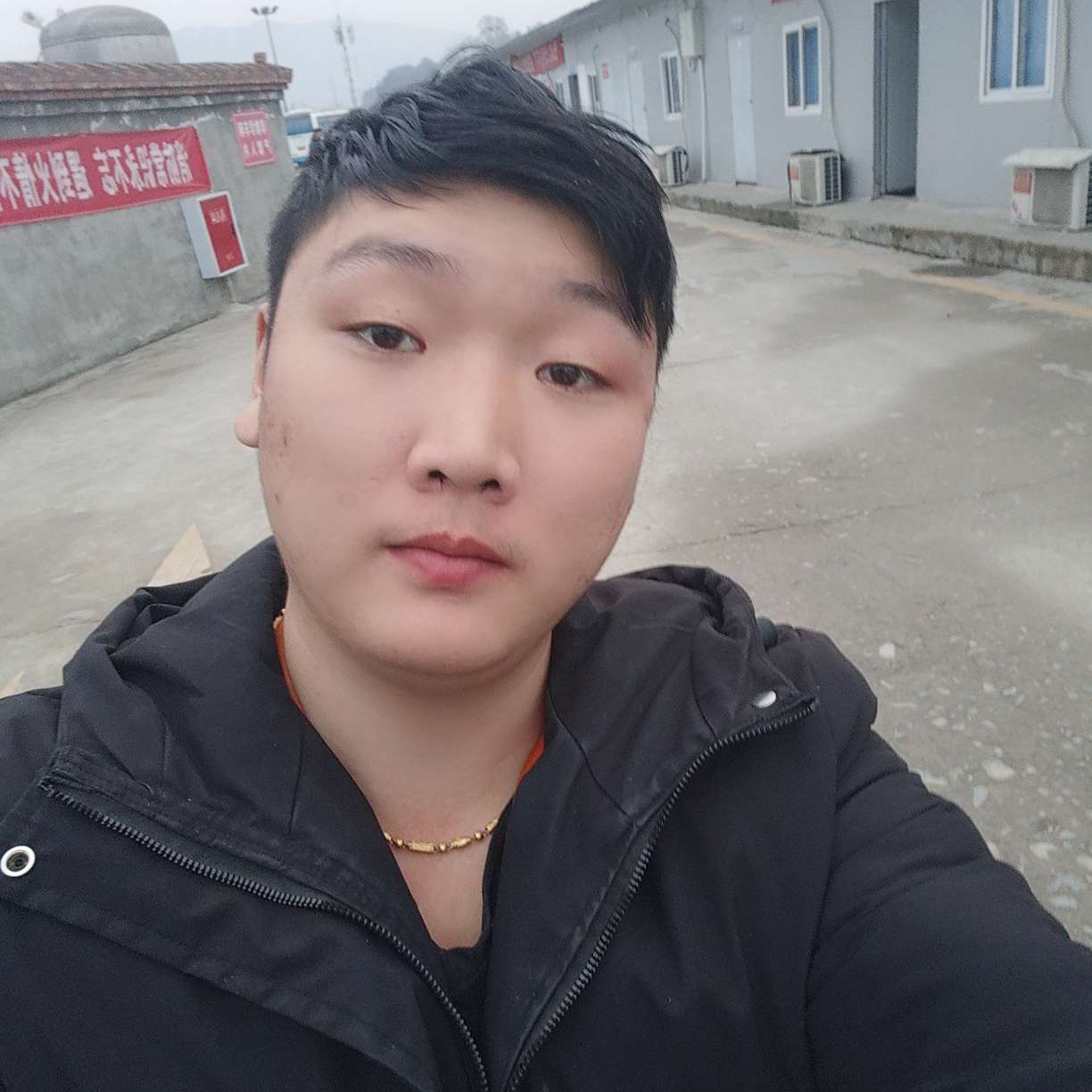 尊敬给彼岸的照片