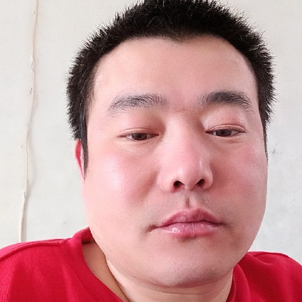 周伦的照片