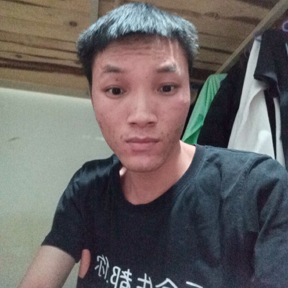 忐忑扯毛豆的照片