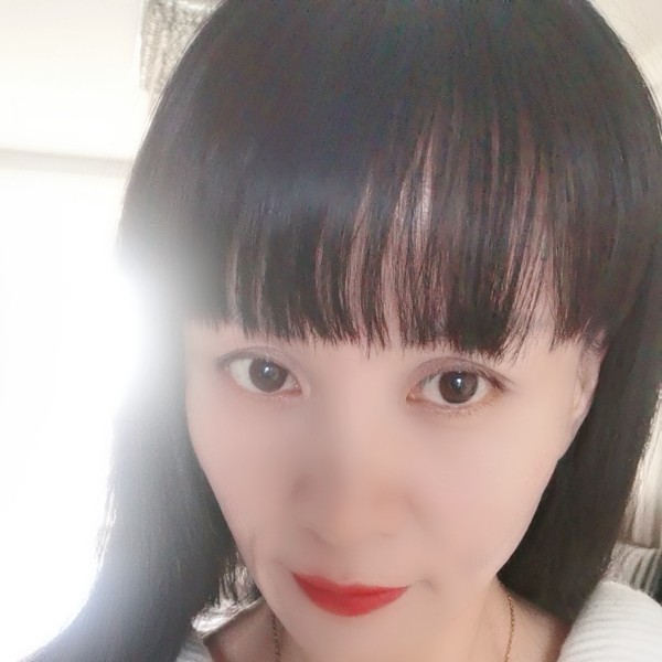 向阳拔节的照片