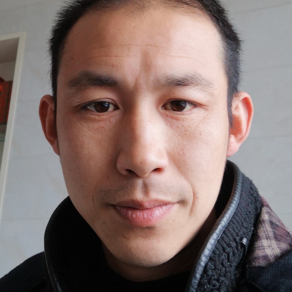 鹏爷开心Na的照片