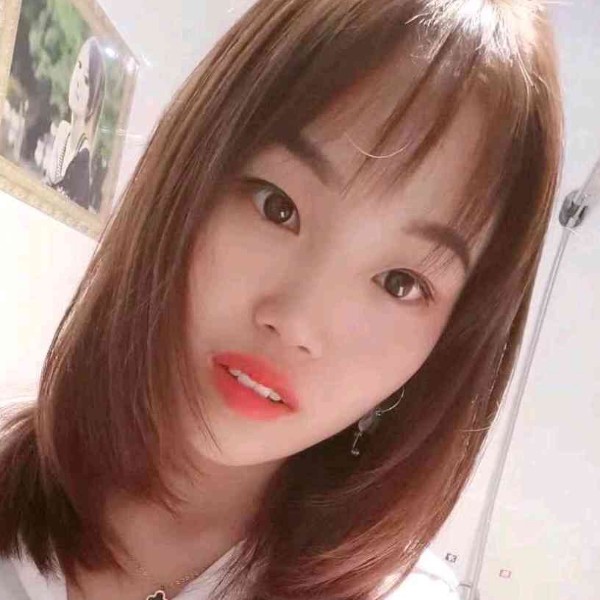 可爱苦恋盼望的照片