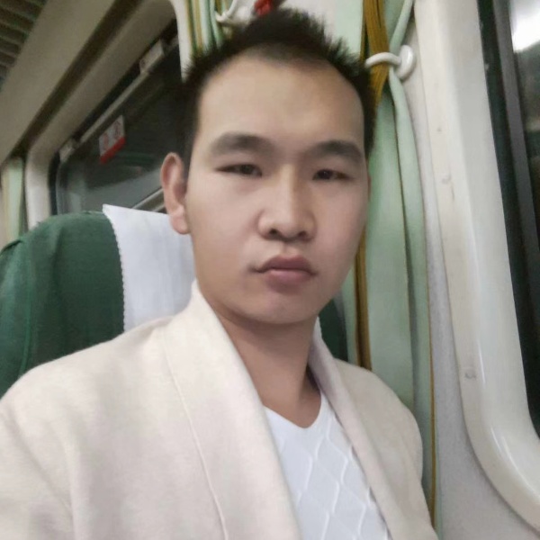 高跟鞋积极的照片