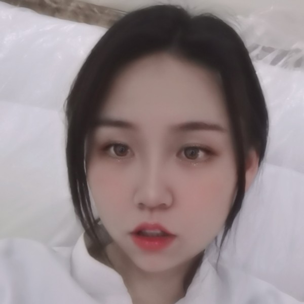 大侠明媚的照片