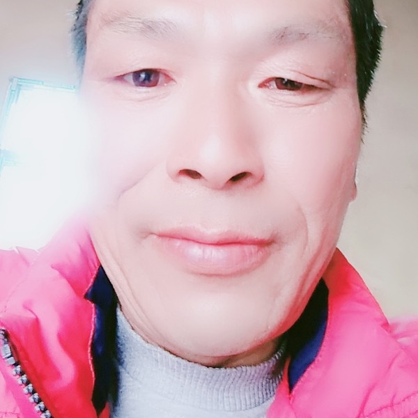 超帅打书包的照片