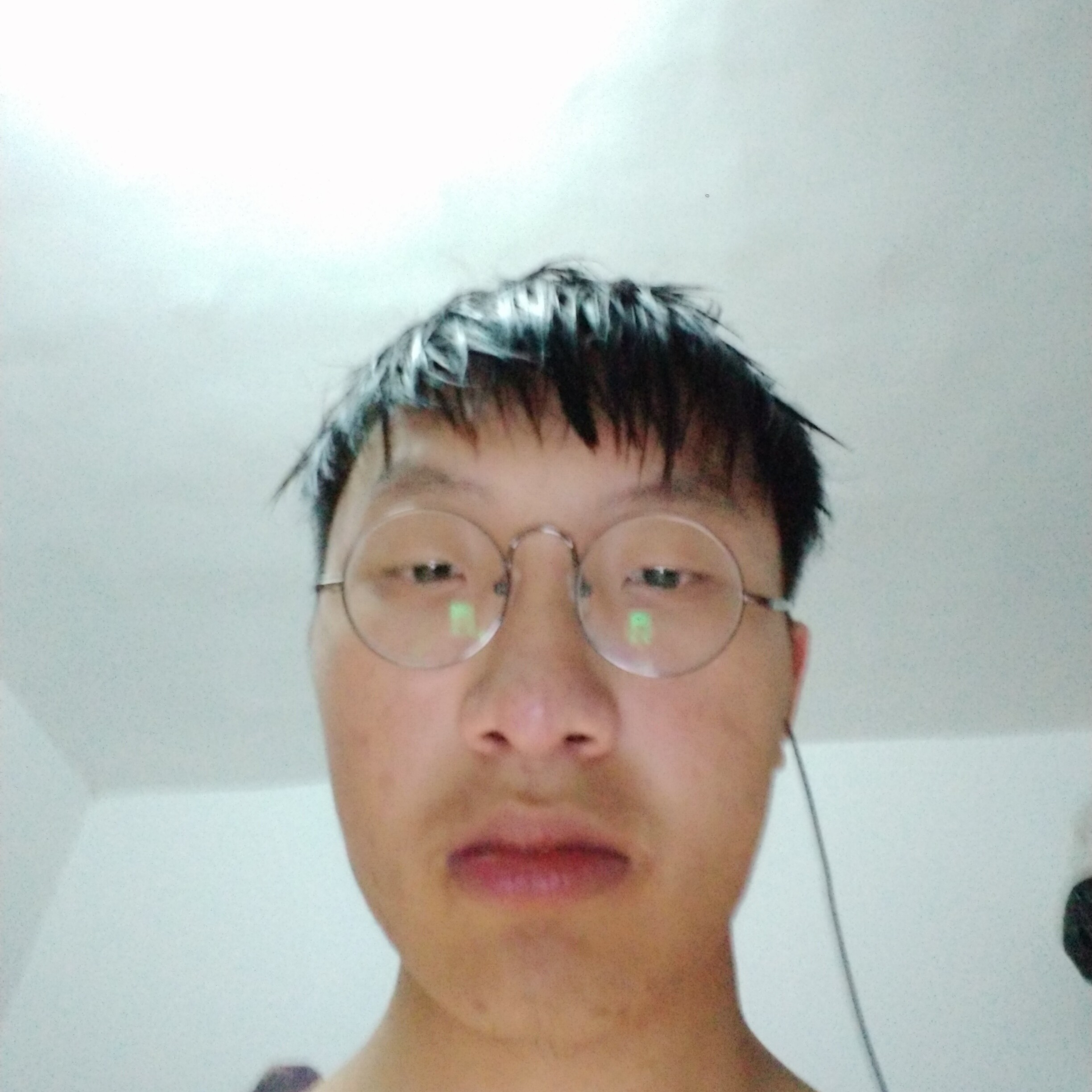 用手机把我拍下来的照片