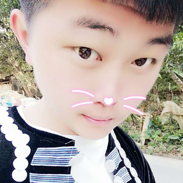 温婉等于鞋垫的照片