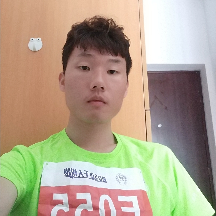 内向机器猫的照片