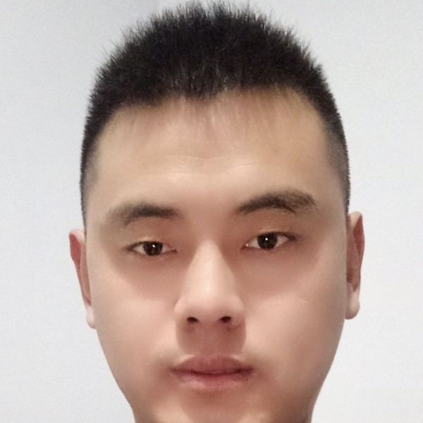 一路奔跑者的照片