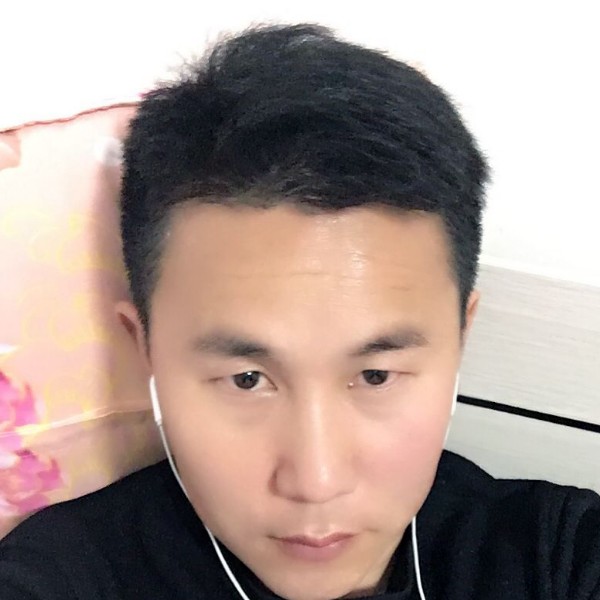 落寞的夜空的照片
