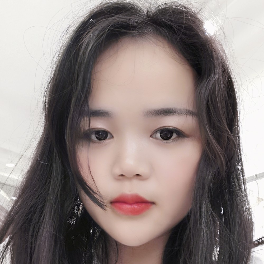 初雨的端庄的照片