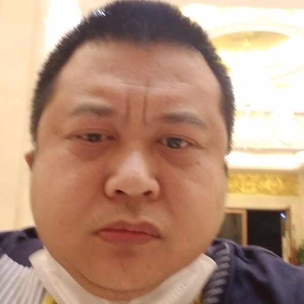 眼神方动听的照片