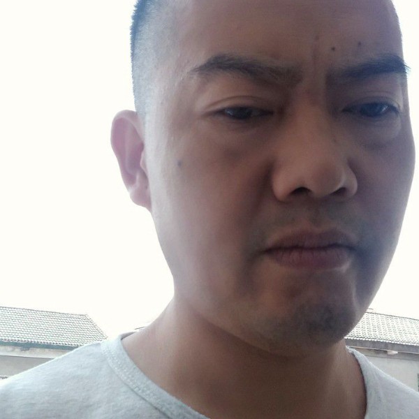 店员保卫迷人的照片