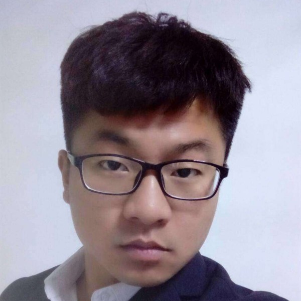 倾心枫叶的照片
