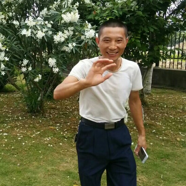 万里情空的照片